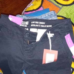 Black Mossimo Skinny 00
